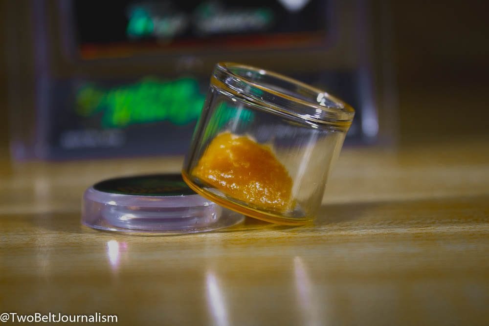 Sour Dub Alien Dawg Terp Sauce Review (Feat. Mantis Extracts)