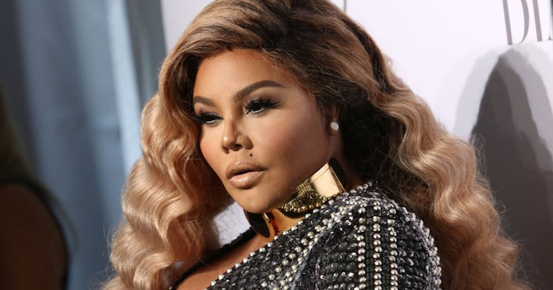 Lil Kim Launches