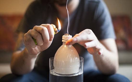 5 Benefits of Gravity Bongs: Efficient Consumption with Minimal Cannabis