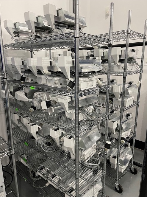List Your Used or Like New Cannabis Equipment With Resell Canna Equipment - Agrolux 347 HPS Light