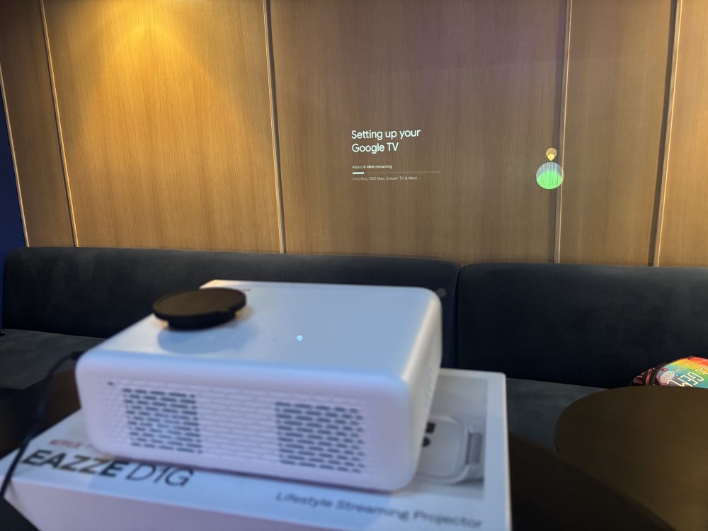 The Aurzen EAZZE D1 Smart Projector Delivers Serious Quality and Instant Vibes