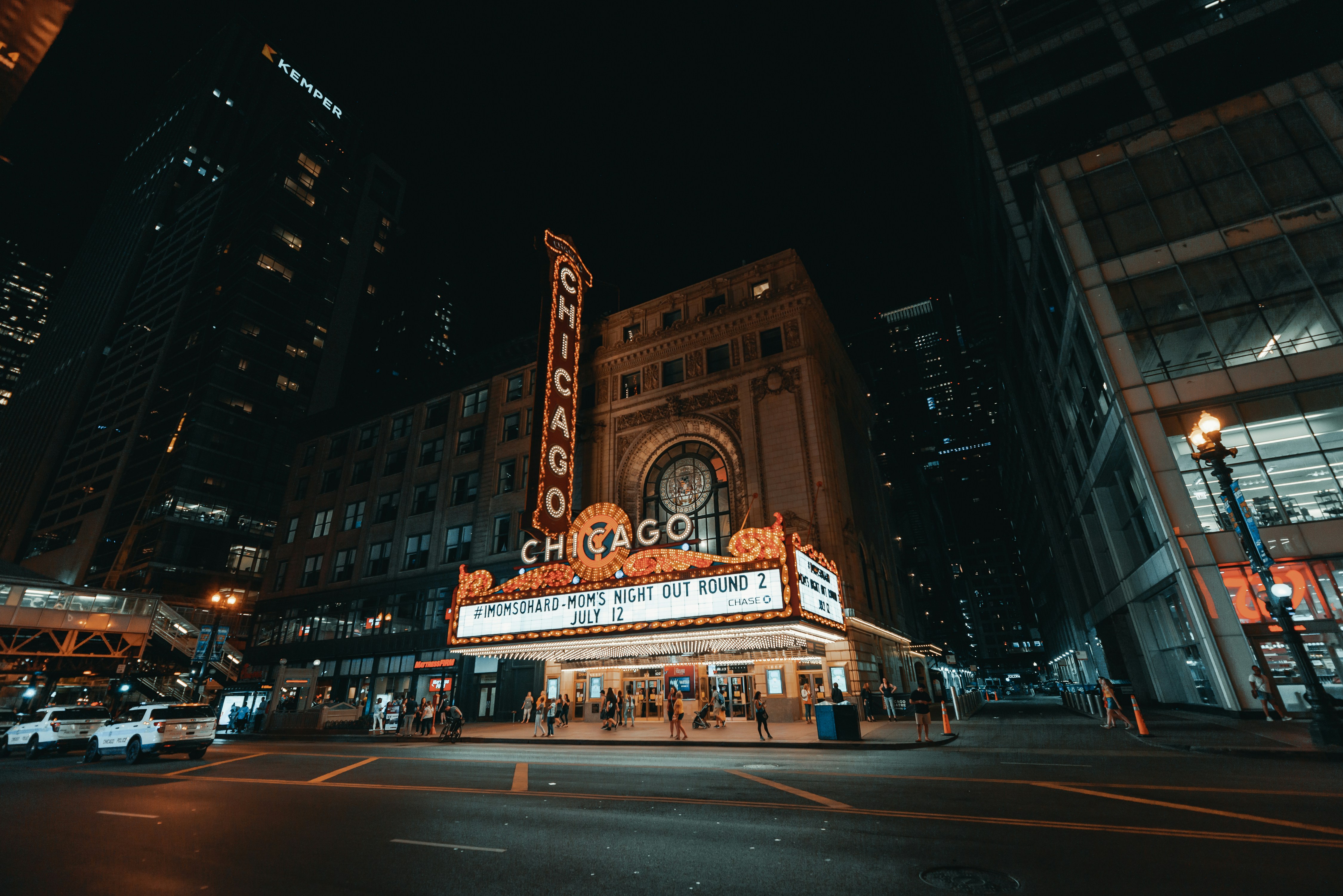 16 of The Best Live Music Venues in Chicago ---- Photo by Clay Banks on Unsplash