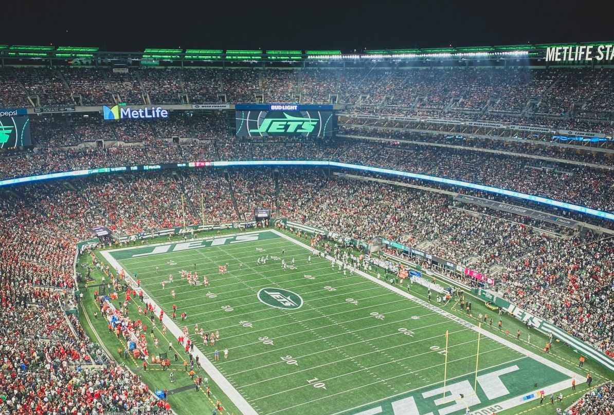 How To Watch NFL Games 2025: Streaming, Apps, and TV Options Official Guide---Photo by Myron Mott on Unsplash