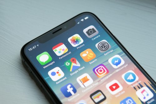Best iPhone Apps for Video Editors & Creators 2025----Photo by William Hook on Unsplash
