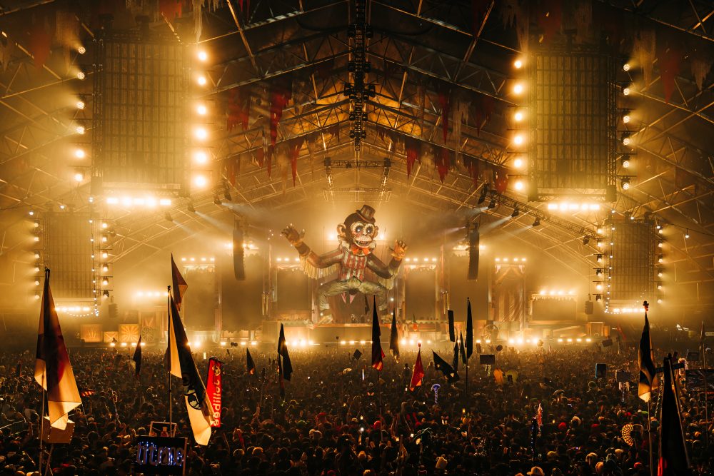 Escape Halloween 2025 brought haunted theatrics, drone shows, and viral moments to San Bernardino, California.