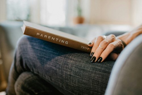 How Parents Are Using AI to Simplify Life Without Losing Control -- Photo by Kelly Sikkema on Unsplash