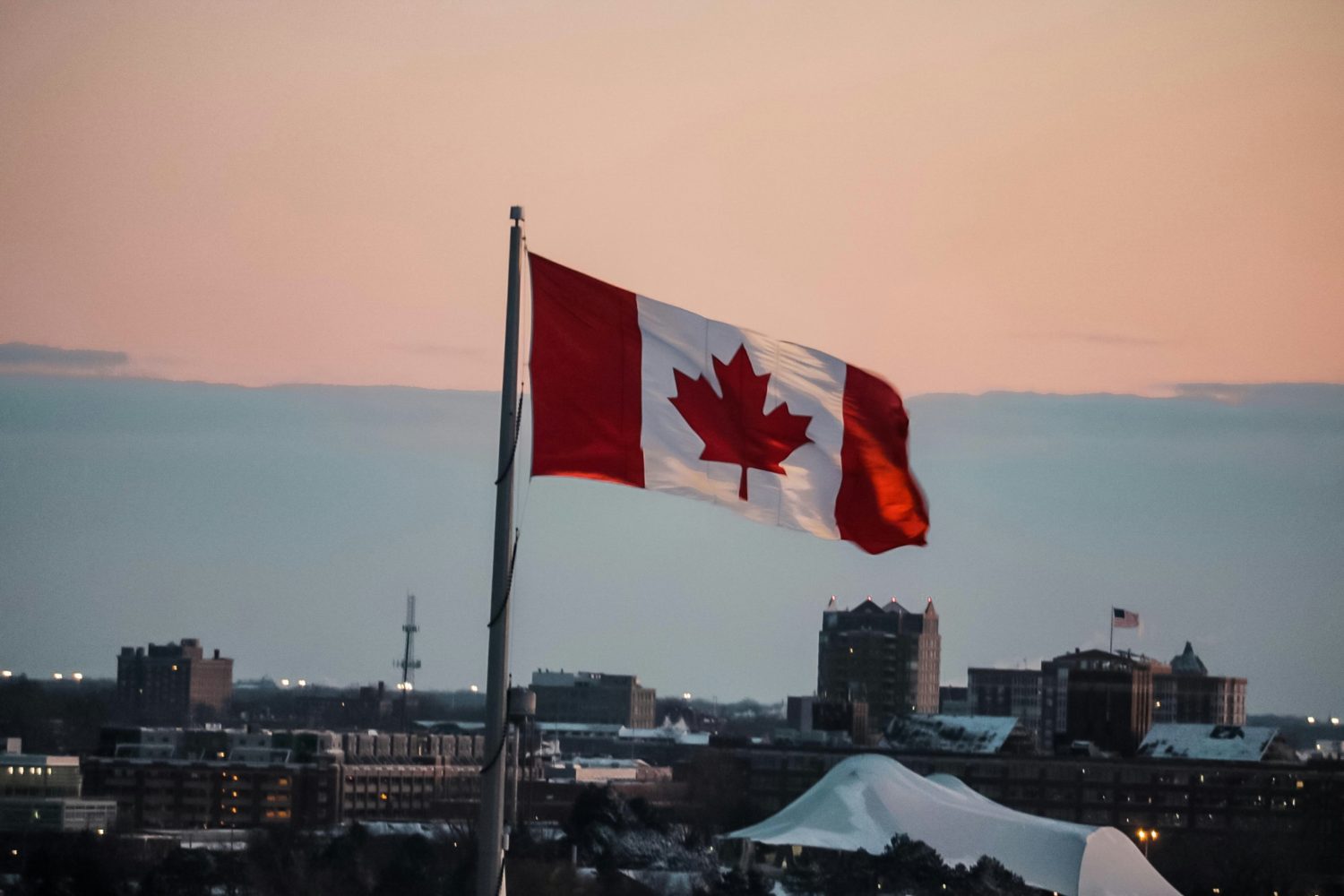 Why Canadian Laid-Back Culture Inspires the World --- Photo by sebastiaan stam on Unsplash