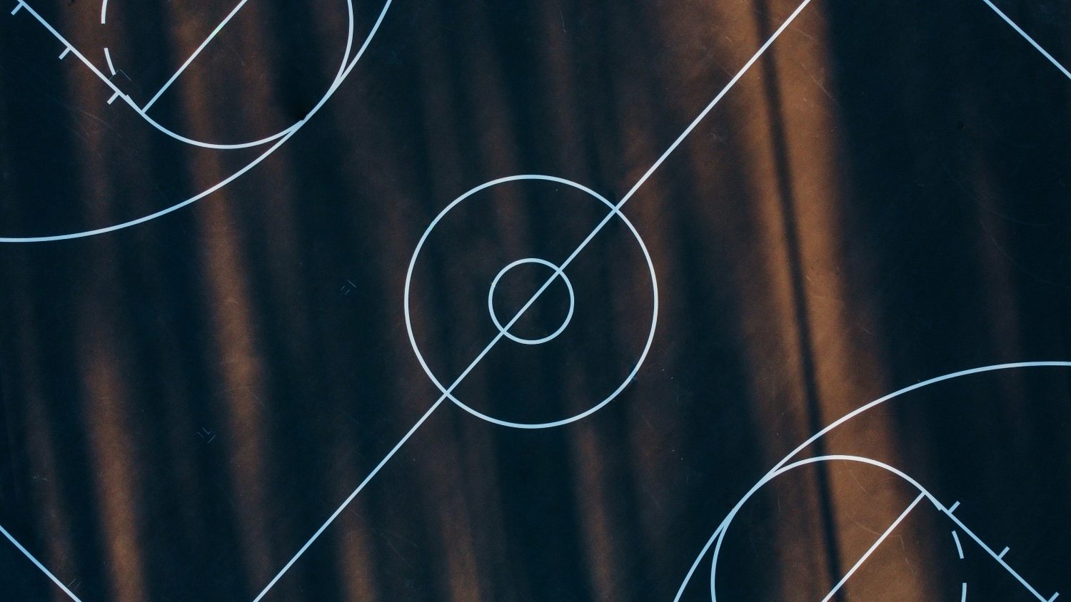 Kawhi Leonard Led the Way as the Clippers Handled the Wizards at Home -- Photo by Joshua Kantarges on Unsplash