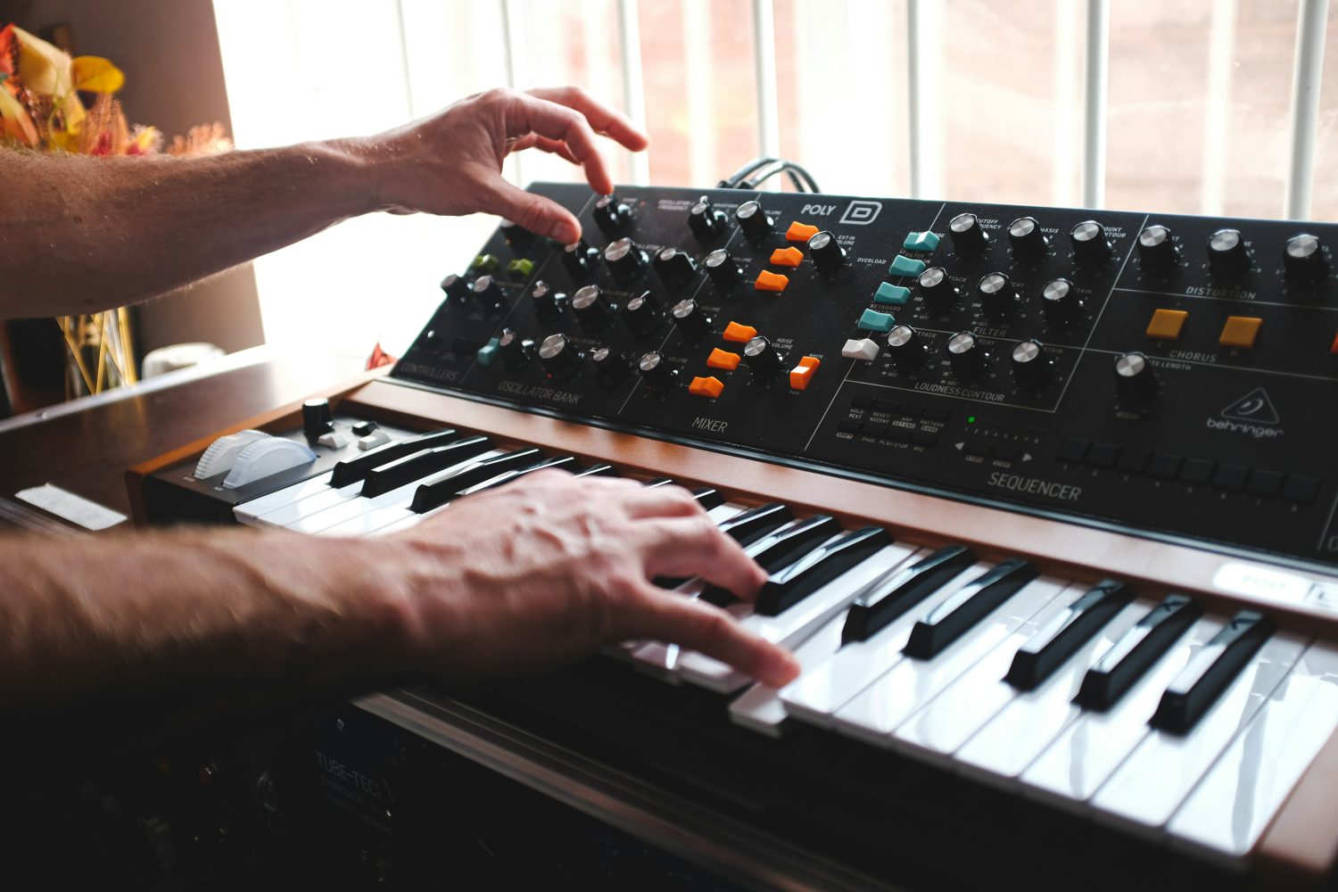 Music Production Apps and Tools to Learn Music in 2026 -- Photo by Federico Telesca on Unsplash