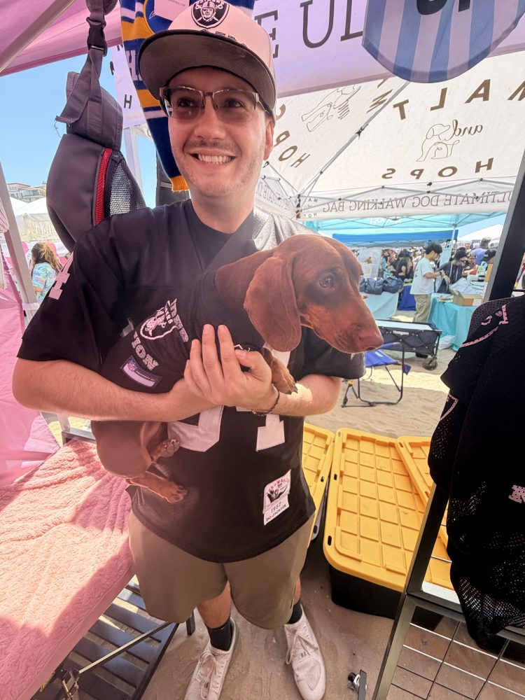 SoCal Wienerfest 2026 Brings Together Dachshund Lovers, Great Brands, and a Strong Sense of Community in Huntington Beach -- photo by genesis rojas sanchez