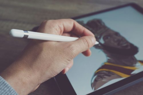 LeBron James Signs With Philadelphia 76ers in Blockbuster Move for Final NBA Title Run - Photo by Howard Bouchevereau on Unsplash