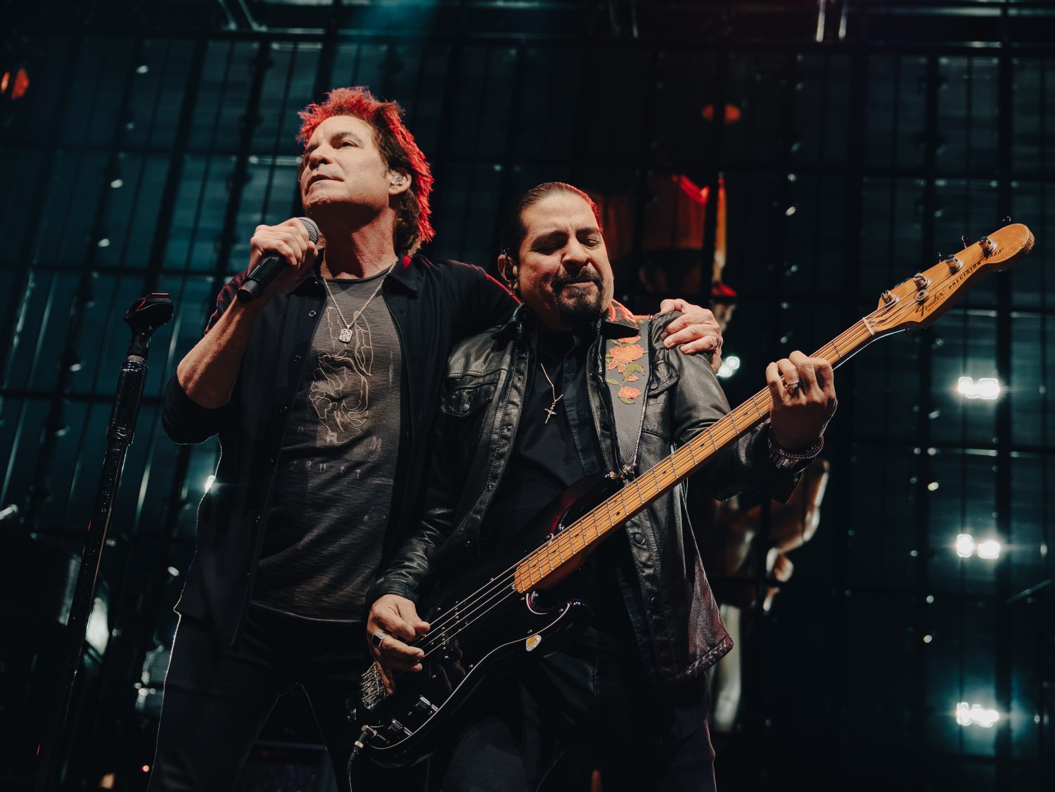 Train performs at Xfinity Center in Mansfield MA. Photo by Brad Smith
