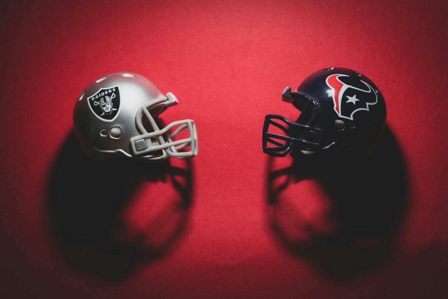 Raiders Rally Past Texans, but Fernando Mendoza’s Rough Night Shows the Work Still Ahead - Photo by Daniel Álvasd on Unsplash