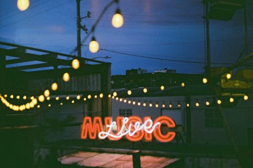 Respect My Region Expands Houston Music Coverage With New Artist and Industry Feature Series - Photo by Nikola Đuza on Unsplash