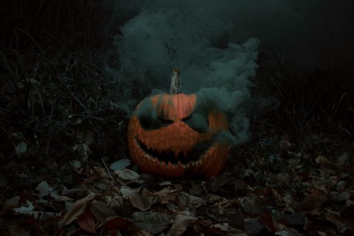 10 Hip-Hop Halloween Costume Ideas for 2026 That Actually Look Like the Artist - Photo by Daniel Lincoln on Unsplash