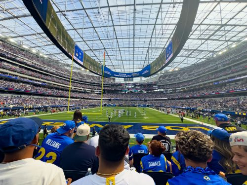 Where to Stay for the 2027 Super Bowl in Los Angeles - Photo by Johnathan Kaufman on Unsplash