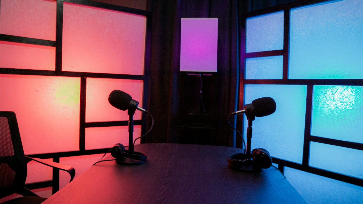 How Dispensaries Can Use RMR Remote Podcasting and Social Clips to Promote Their Menu - Photo by Luther Yonel on Unsplash